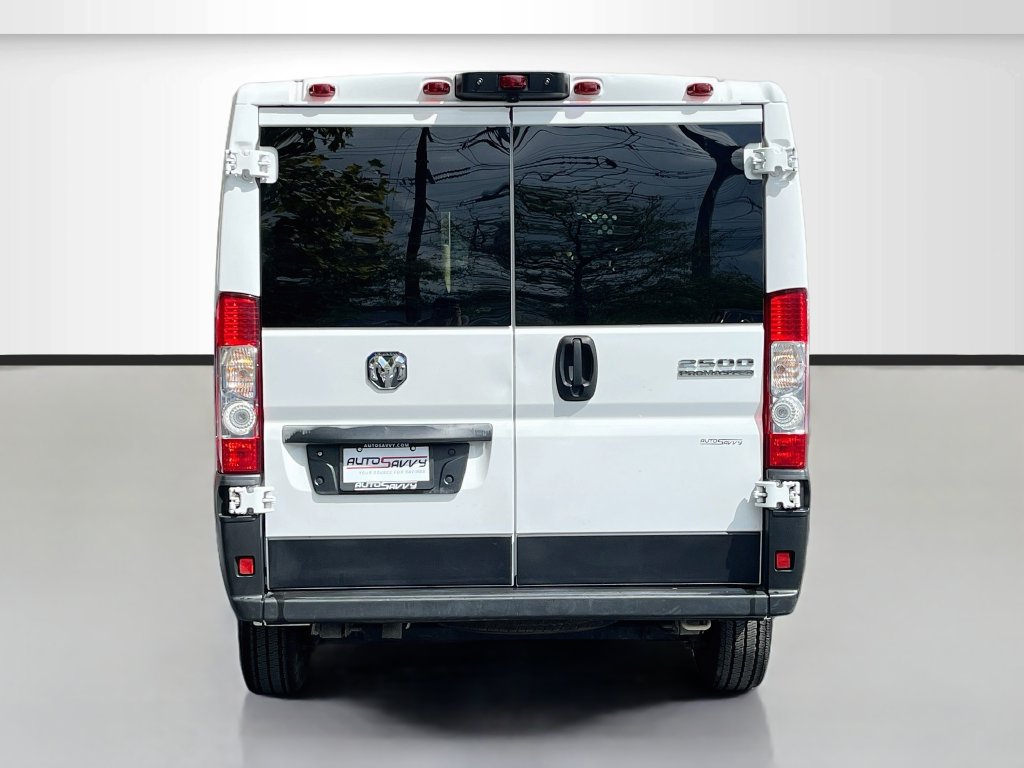 Used 2025 RAM ProMaster 2500 w/ U-Haul Equipment Group FWD image 6