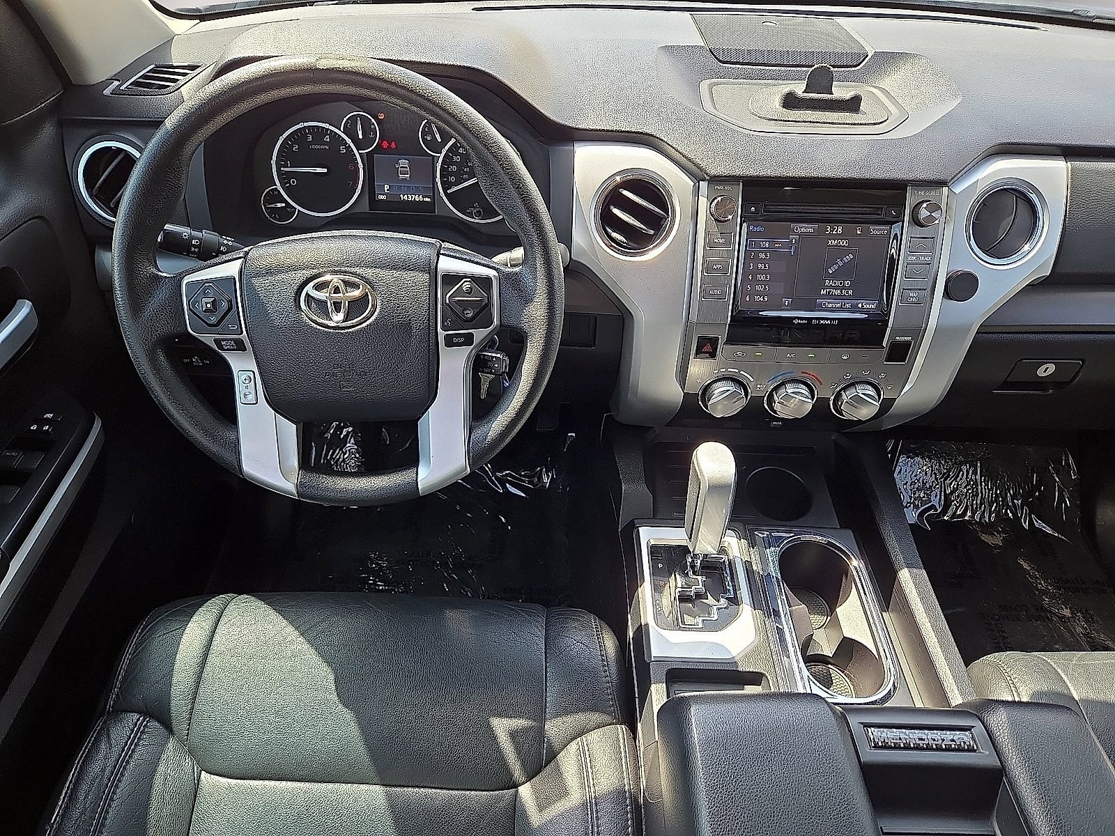 Used 2014 Toyota Tundra SR5 w/ SR5 Upgrade Package RWD image 15