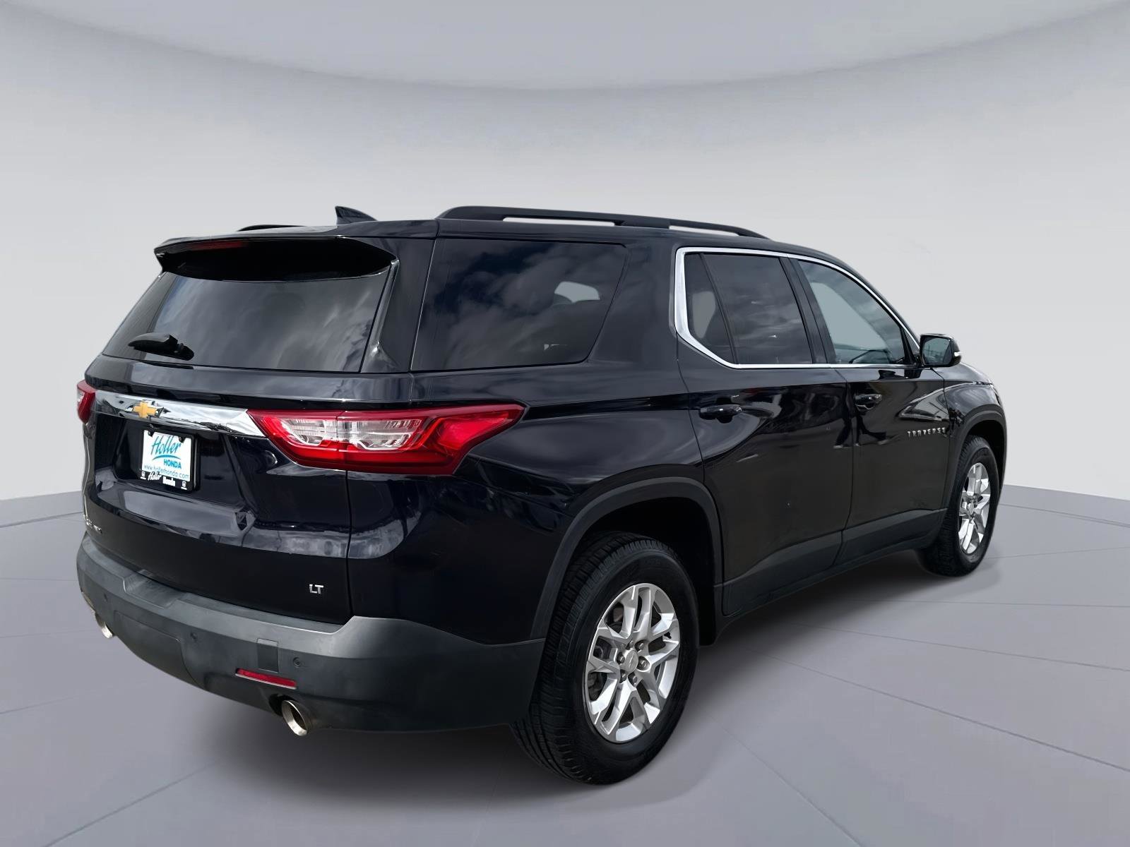 Used 2020 Chevrolet Traverse LT image 4
