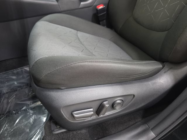 Certified 2025 Toyota RAV4 XLE AWD/4WD image 26