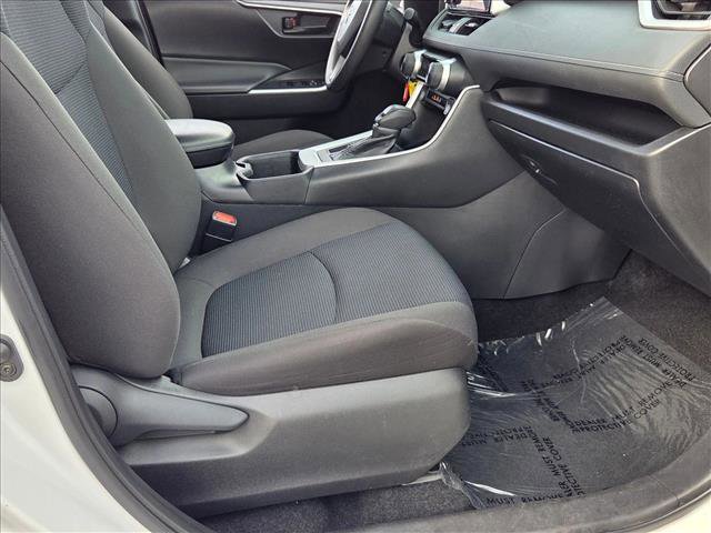 Used 2024 Toyota RAV4 LE image 20