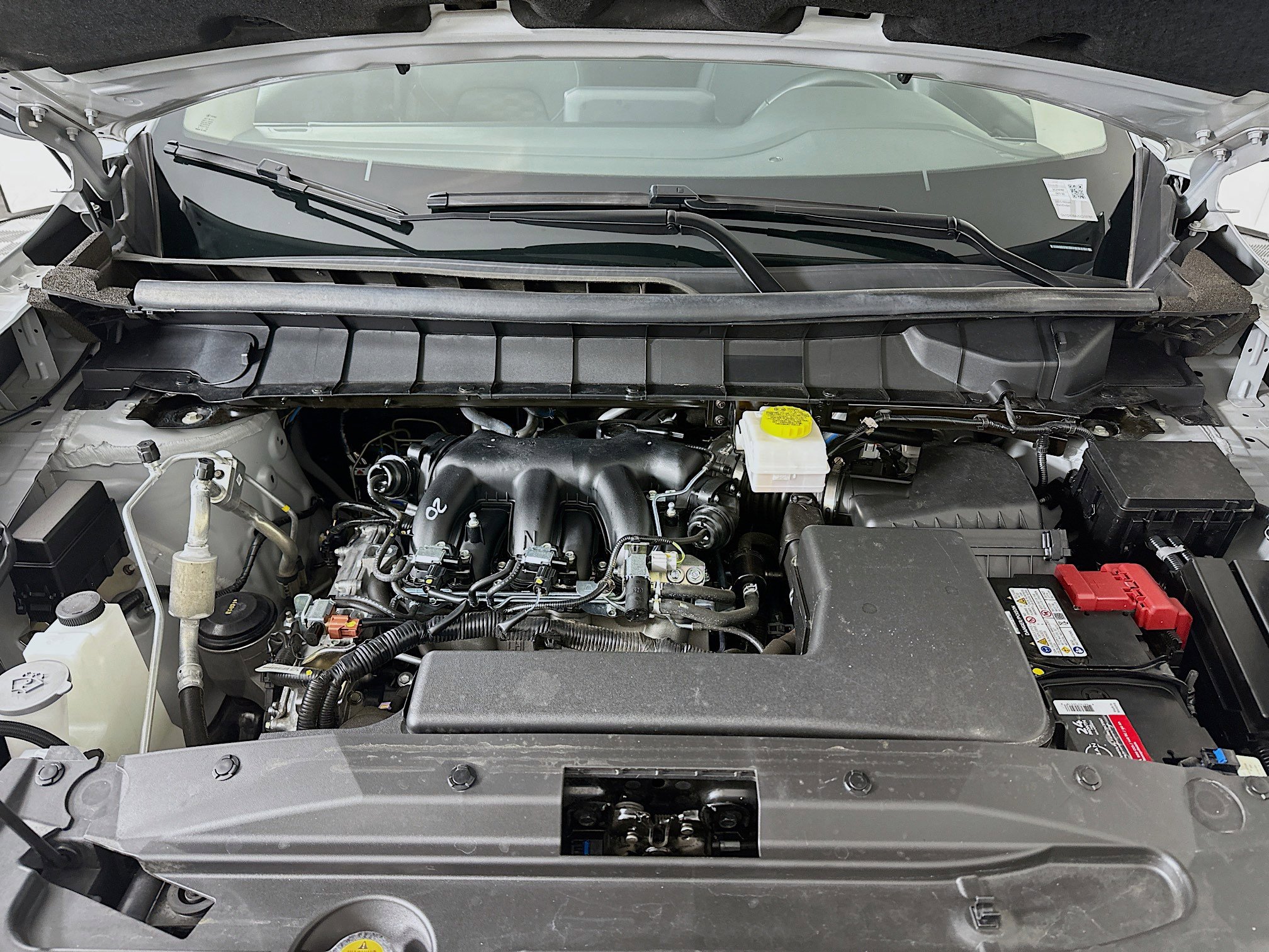 Used 2025 Nissan Pathfinder SV image 35