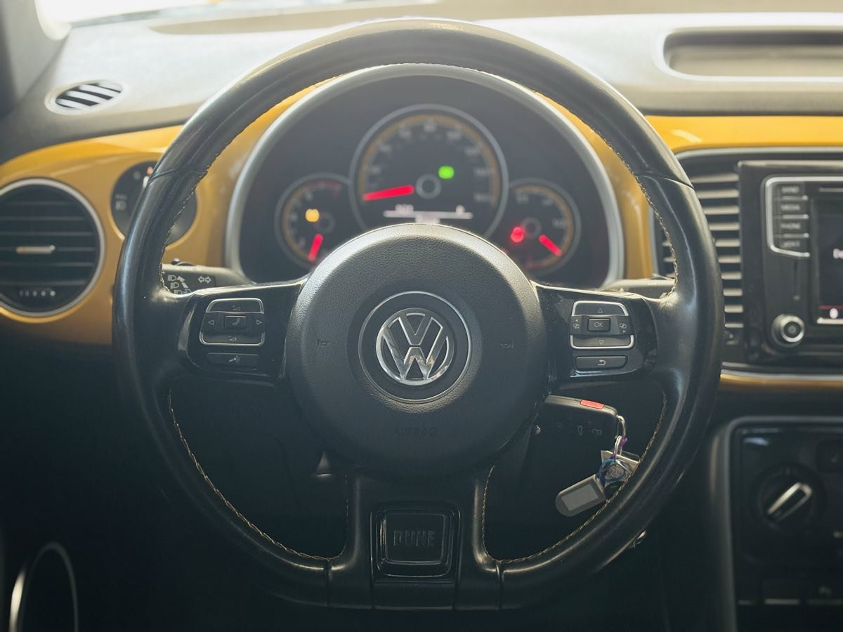 Used 2017 Volkswagen Beetle 1.8T Dune FWD image 46