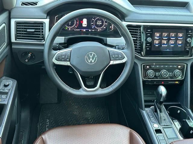 Used 2022 Volkswagen Atlas SE w/ Panoramic Sunroof Package image 8
