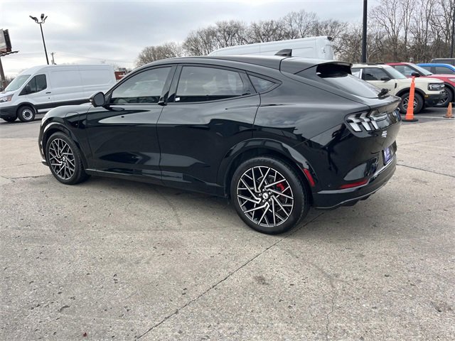 Used 2021 Ford Mustang Mach-E GT w/ GT Performance Edition image 6
