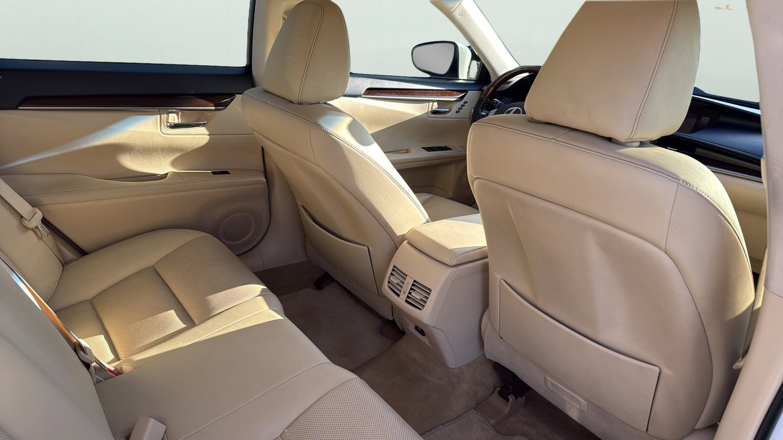 Used 2015 Lexus ES 350 w/ Premium Package FWD image 26