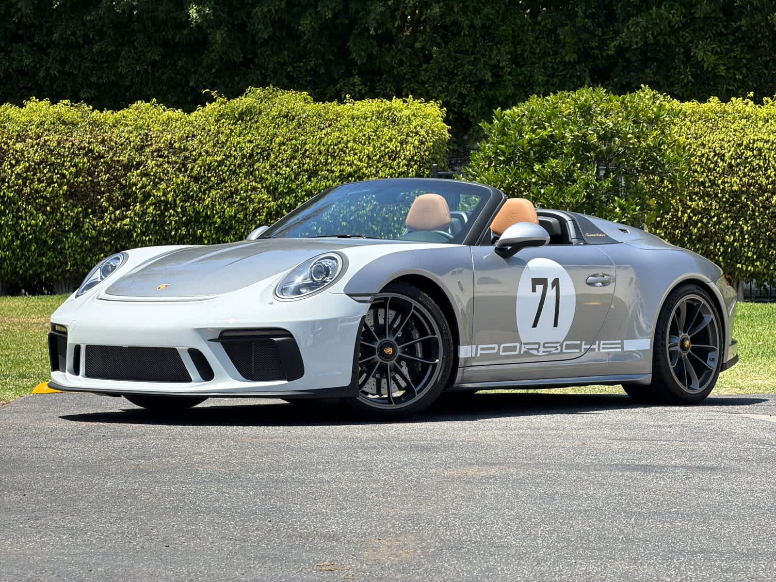 Used 2019 Porsche 911 Speedster RWD image 1