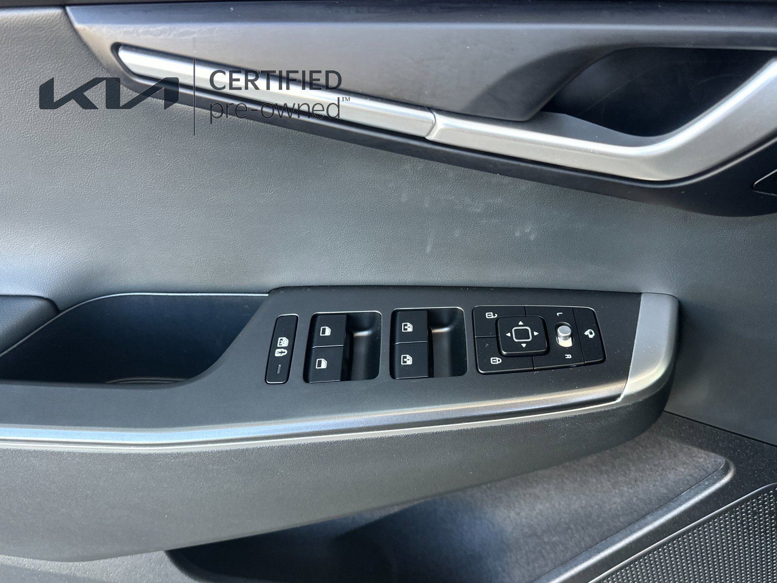 Certified 2024 Kia EV6 Light RWD image 12