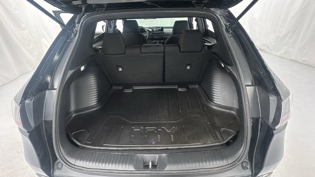 Used 2023 Honda HR-V Sport image 15