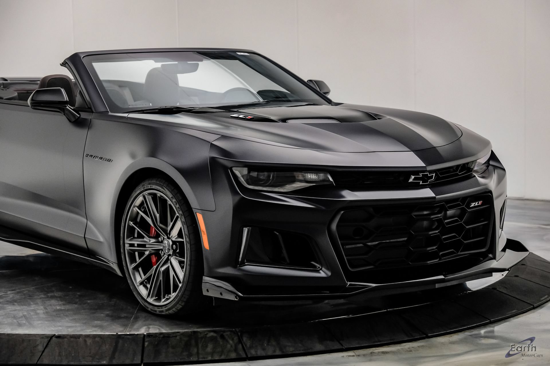 Used 2024 Chevrolet Camaro ZL1 RWD image 36