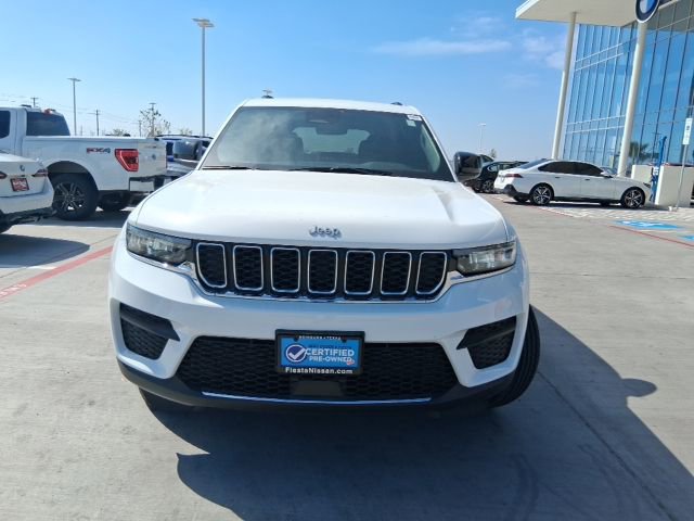 Used 2025 Jeep Grand Cherokee Laredo w/ MOPAR Finishing Package RWD image 2