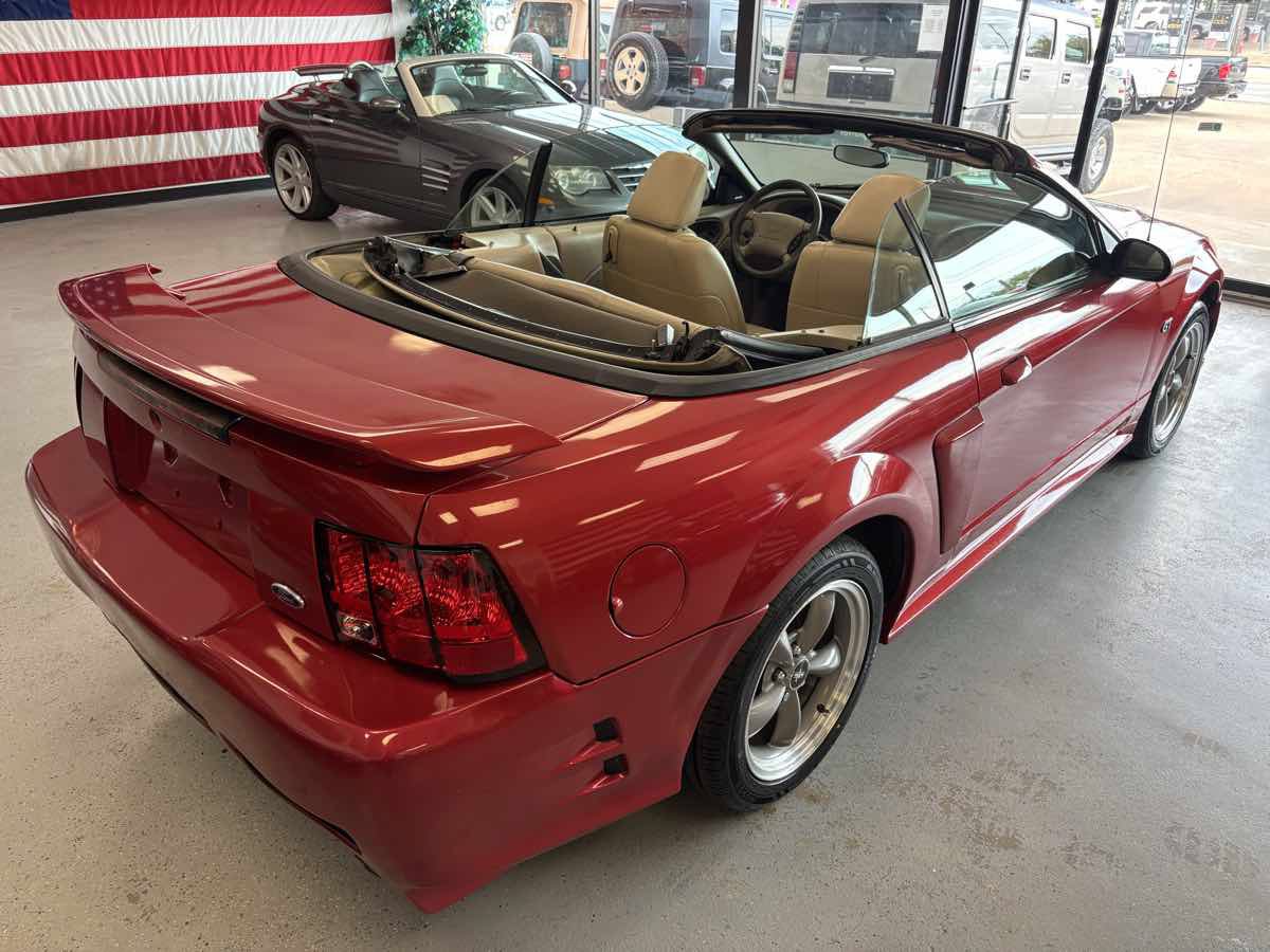 Used 2001 Ford Mustang GT RWD image 18