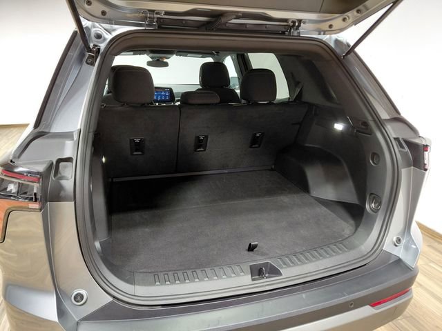 Used 2025 Chevrolet Equinox LT image 47