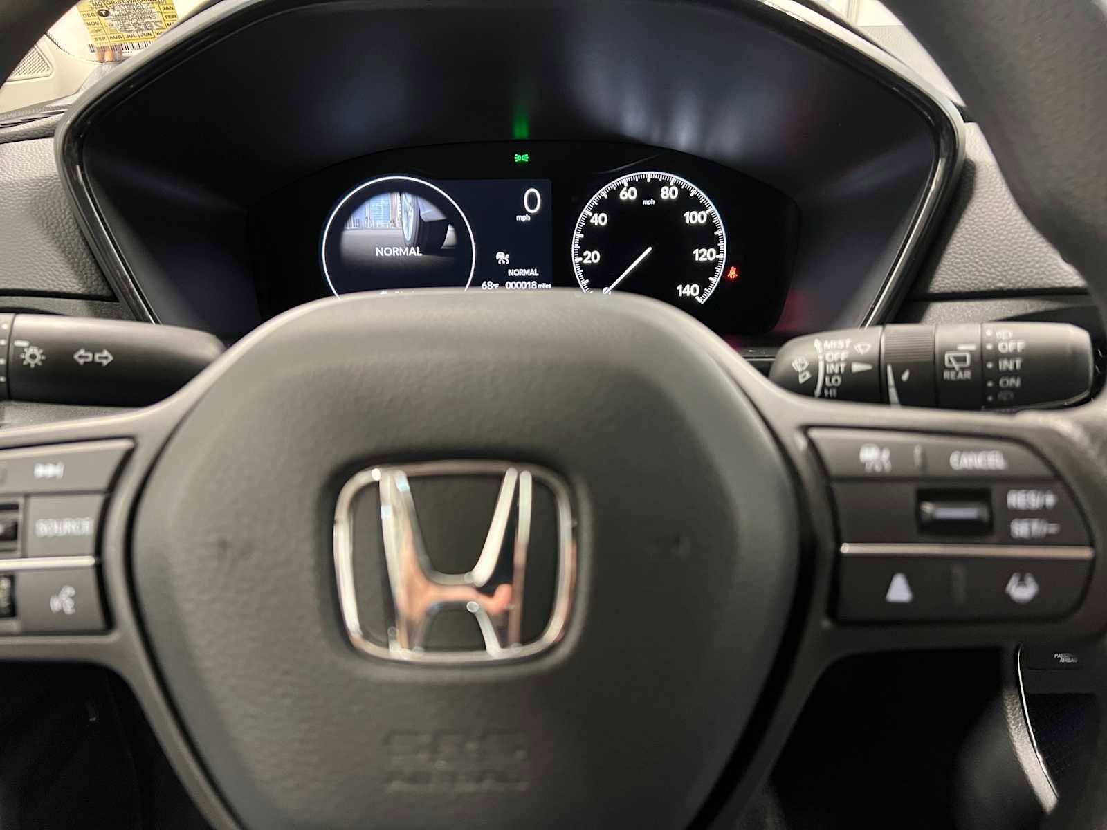 Used 2025 Honda CR-V EX image 23