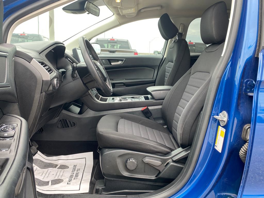 Used 2022 Ford Edge SE w/ Black Appearance Package AWD/4WD image 17