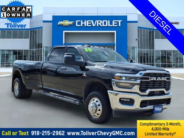 Used 2025 RAM 3500 Tradesman AWD/4WD image 1