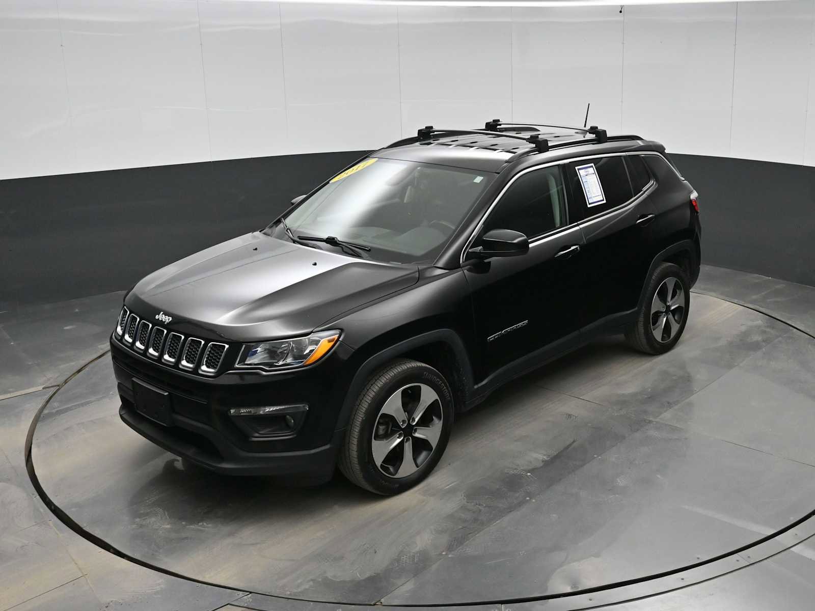 Used 2017 Jeep Compass Latitude w/ Popular Equipment Group image 24