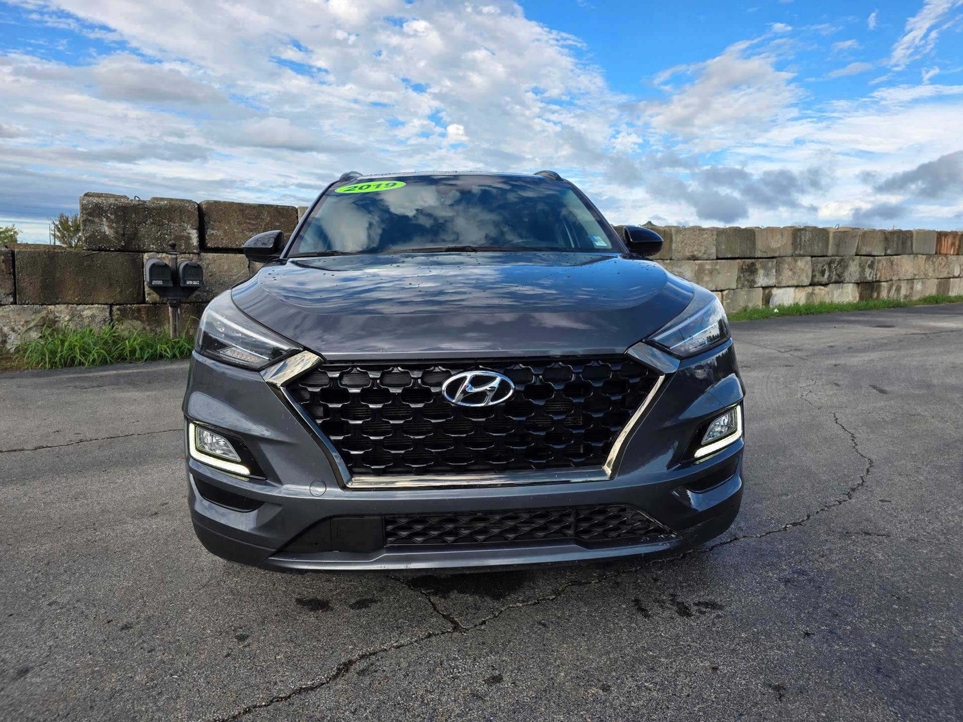 Used 2019 Hyundai Tucson Night FWD image 2