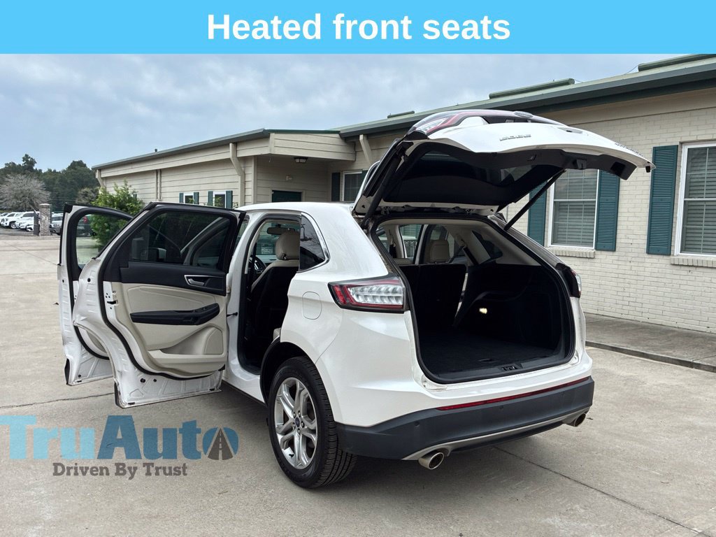 Used 2018 Ford Edge Titanium w/ Equipment Group 301A FWD image 15