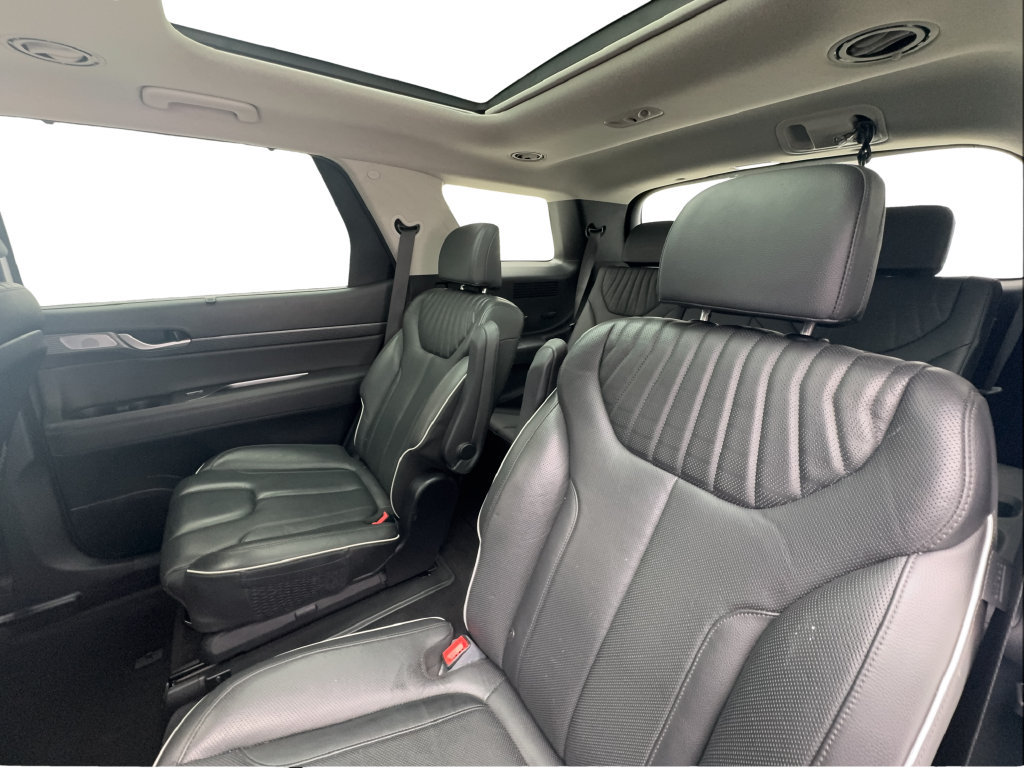 Used 2024 Hyundai Palisade Limited FWD image 26