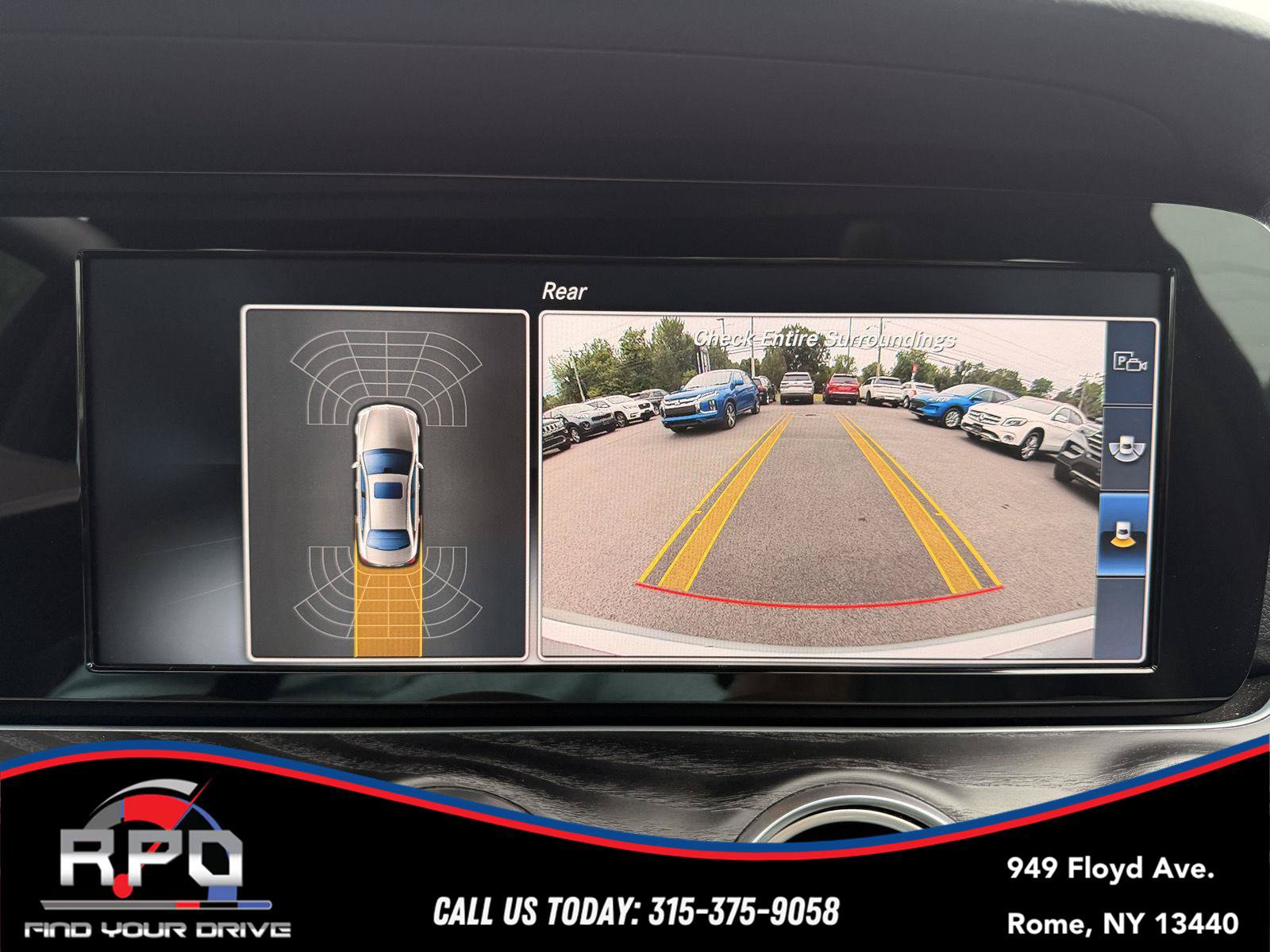 Used 2017 Mercedes-Benz E 300 4MATIC image 23