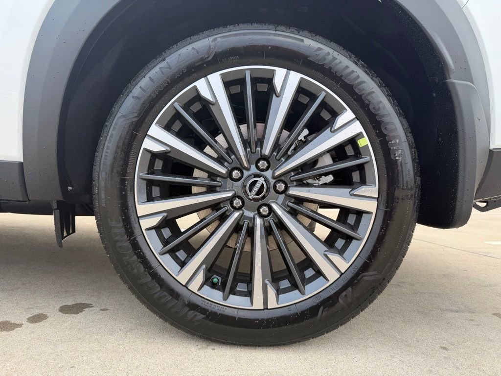 New 2026 Nissan Pathfinder SL image 32