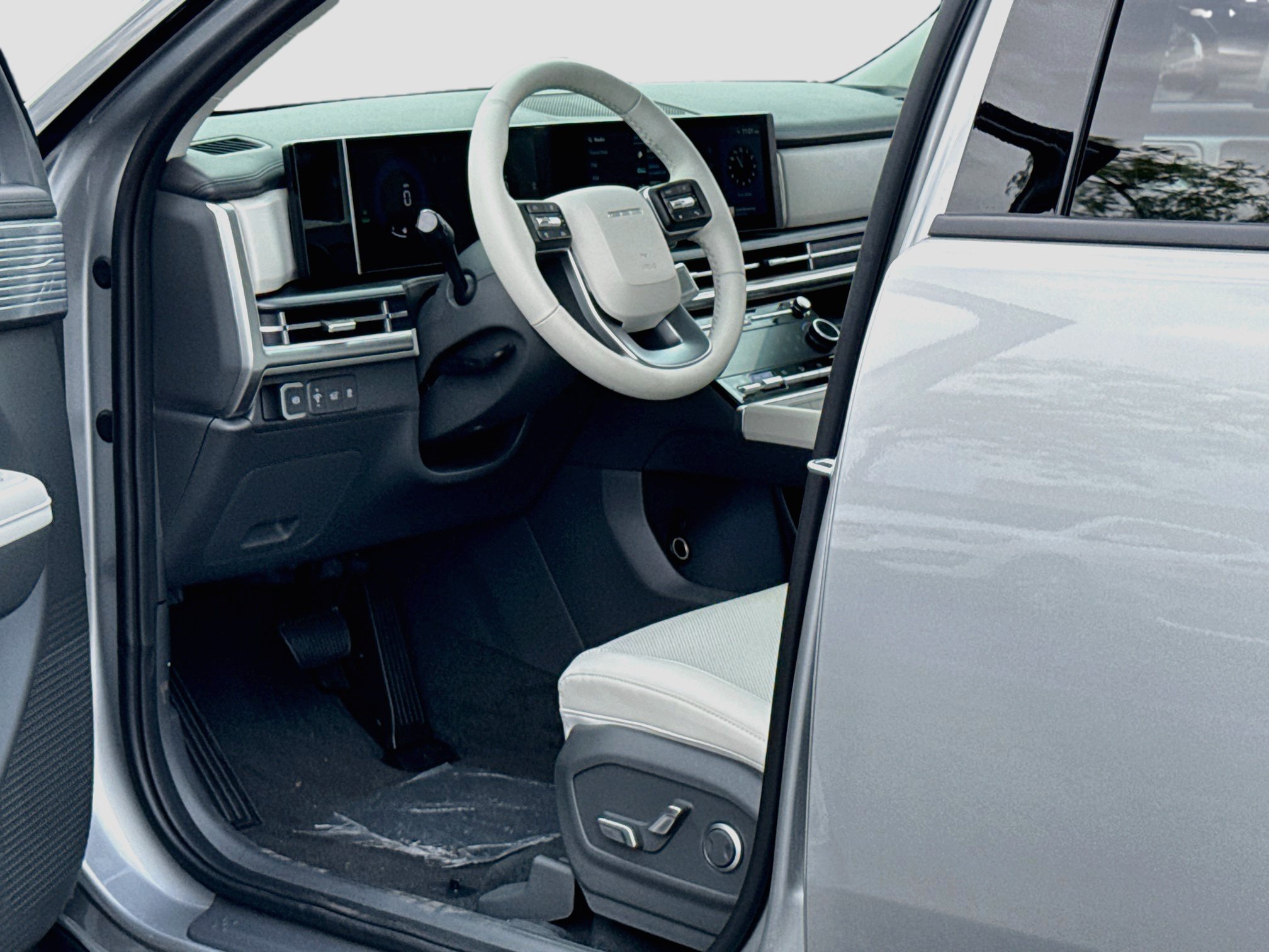 New 2027 Hyundai Santa Fe SEL AWD/4WD image 4