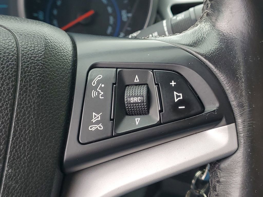 Used 2013 Chevrolet Cruze LT FWD image 9