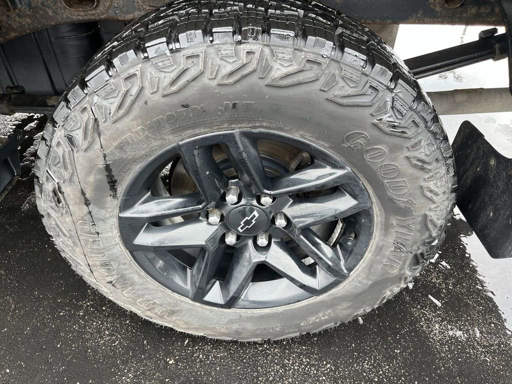 Used 2020 Chevrolet Silverado 1500 Custom Trail Boss w/ Custom Convenience Package image 30