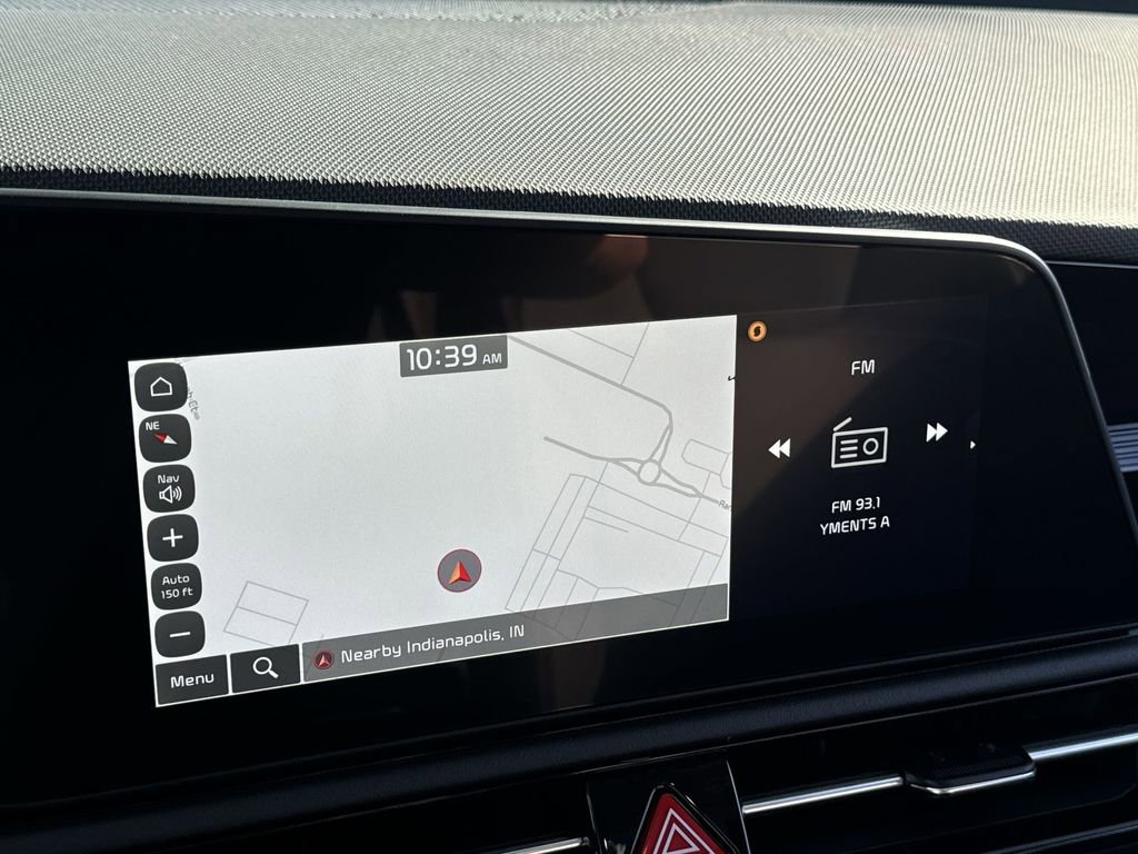 Used 2025 Kia Niro SX Touring image 26