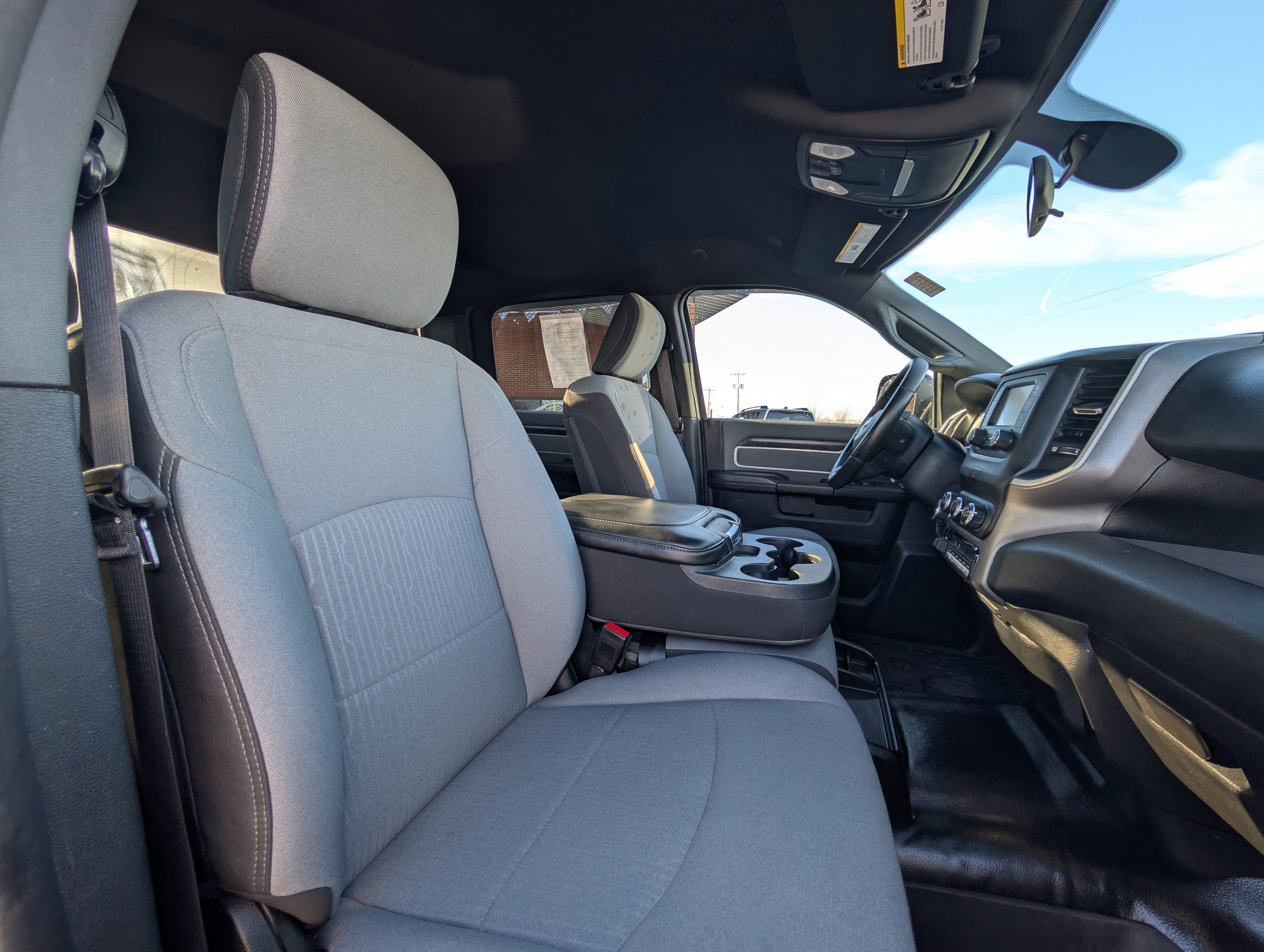 Used 2021 RAM 2500 Big Horn w/ Snow Chief Group image 38