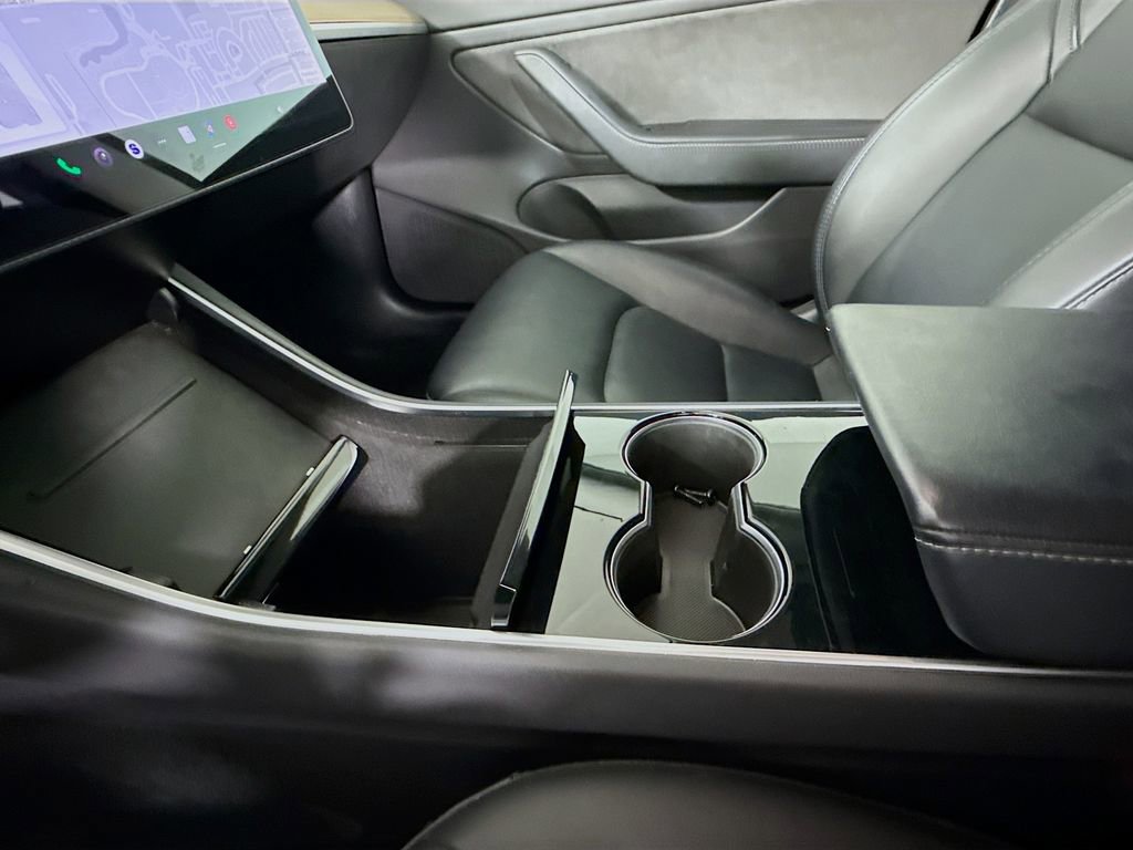Used 2018 Tesla Model 3 Long Range image 21