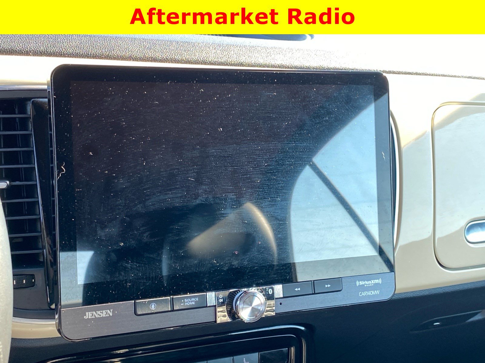 Used 2019 Volkswagen Beetle 2.0T Final Edition SEL FWD image 37