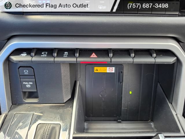 Used 2023 Toyota Tundra Platinum AWD/4WD image 36