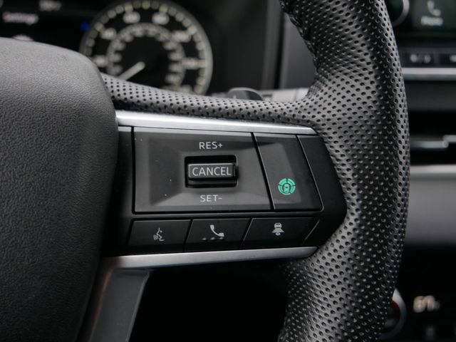 Used 2023 Mitsubishi Outlander SE image 18