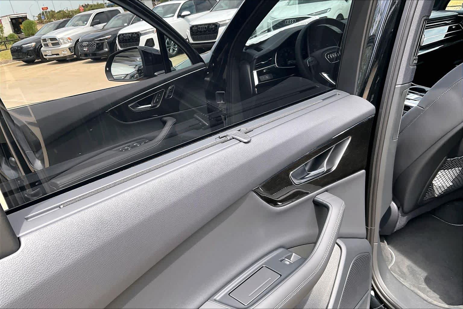 New 2026 Audi Q7 2.0T Premium Plus AWD/4WD image 18