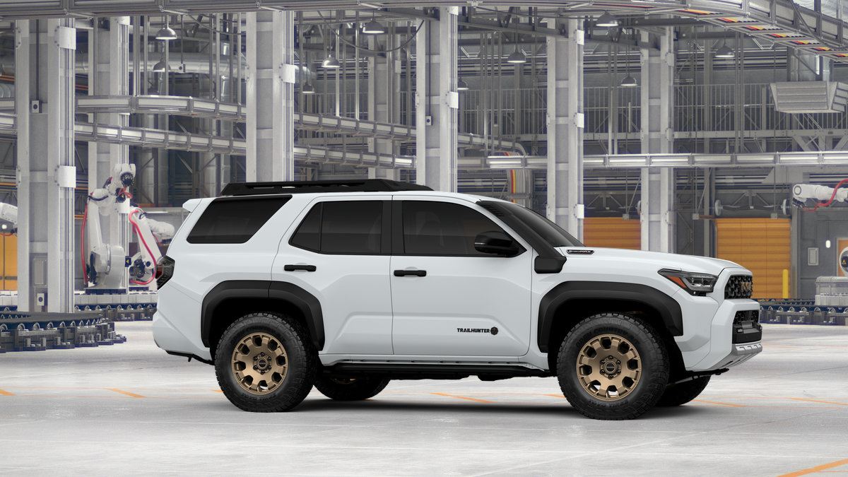 New 2026 Toyota 4Runner Trailhunter AWD/4WD image 15