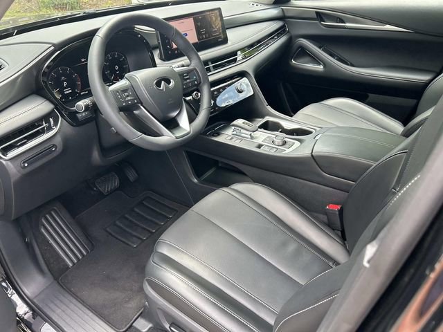 Certified 2026 INFINITI QX60 Luxe w/ Cargo Package FWD image 15