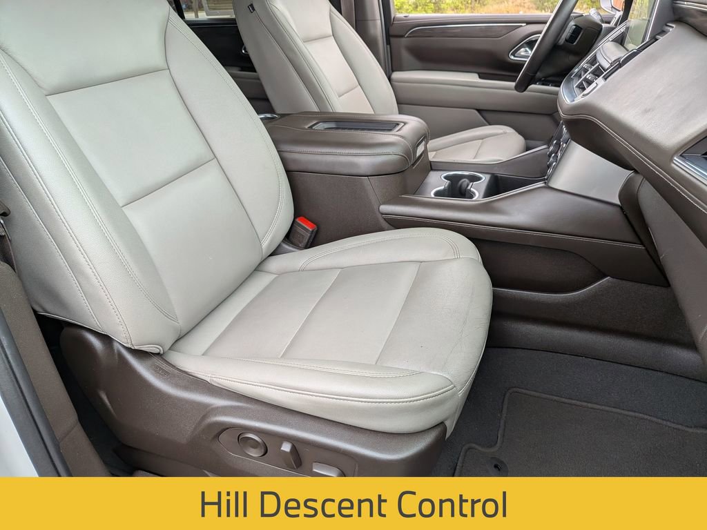 Used 2023 Chevrolet Suburban Z71 w/ Luxury Package image 21