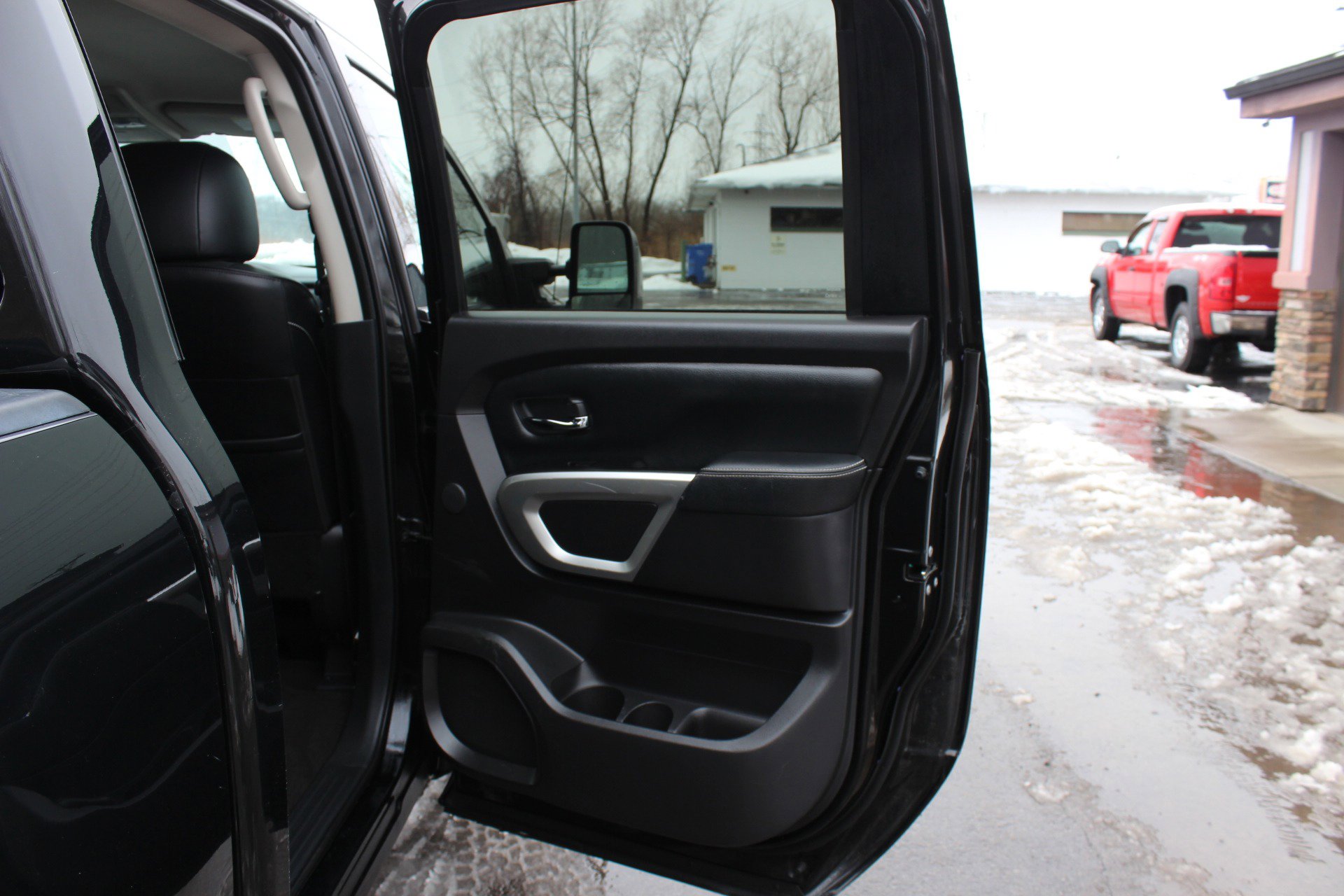 Used 2019 Nissan Titan PRO-4X w/ Pro-4x Utility Package image 41