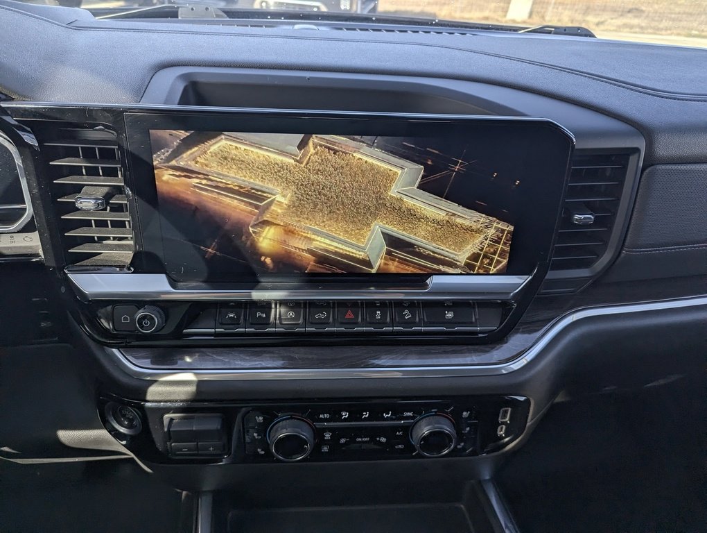 Used 2022 Chevrolet Silverado 1500 LTZ image 36