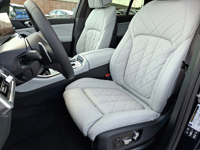 New 2026 BMW X5 xDrive40i w/ M Sport Package image 9