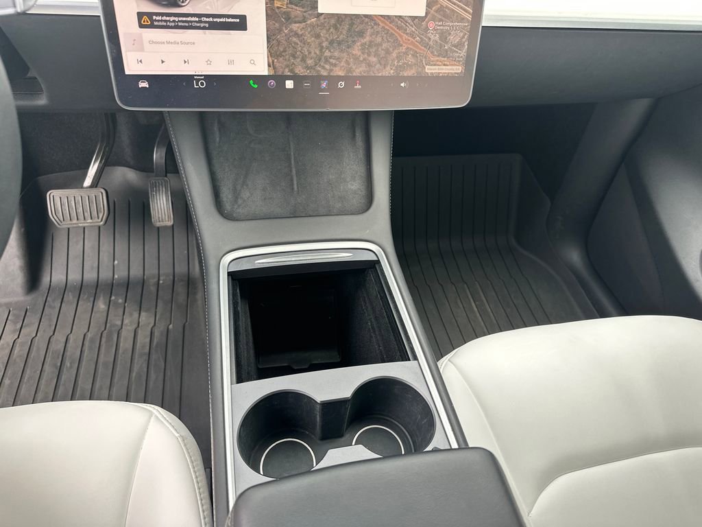 Used 2023 Tesla Model Y Long Range image 31