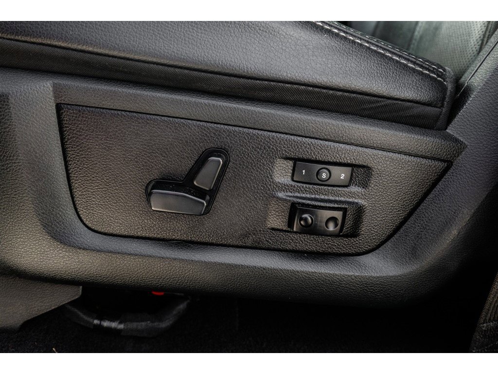 Used 2018 RAM 2500 Laramie w/ Sport Appearance Group image 18