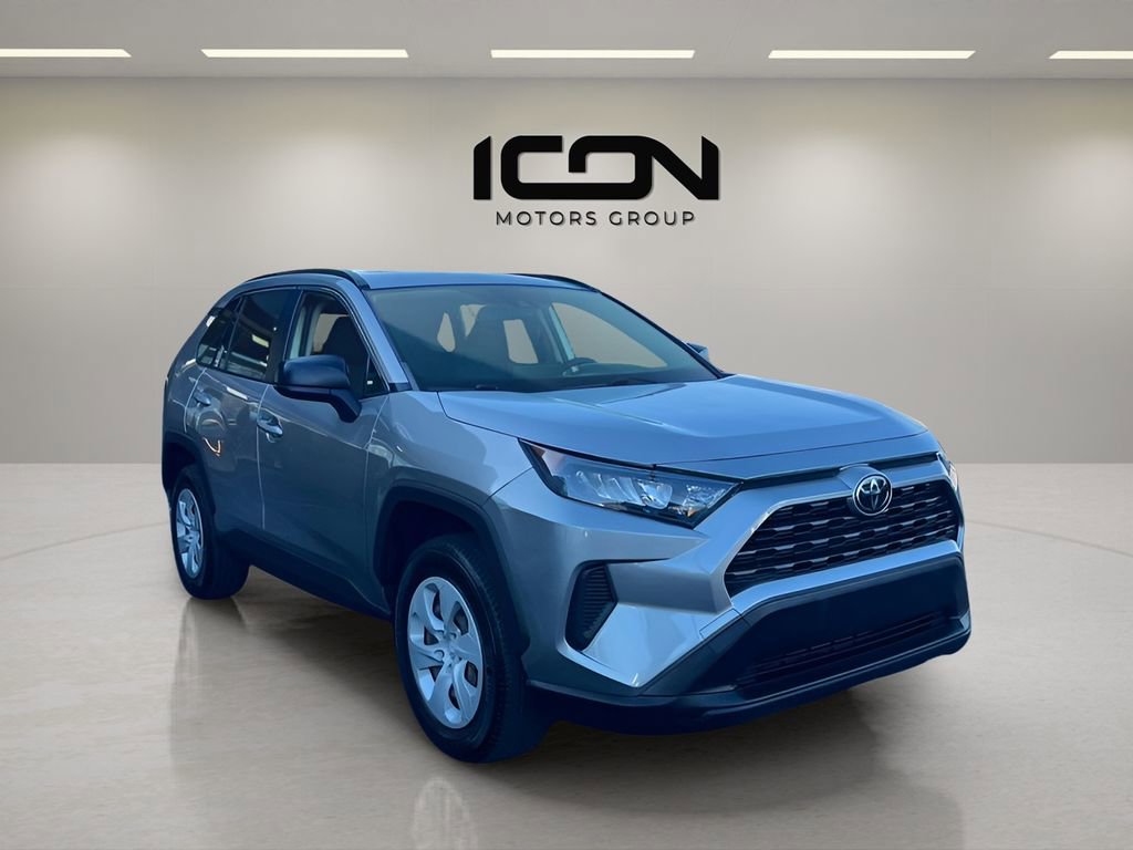 Used 2019 Toyota RAV4 LE image 7