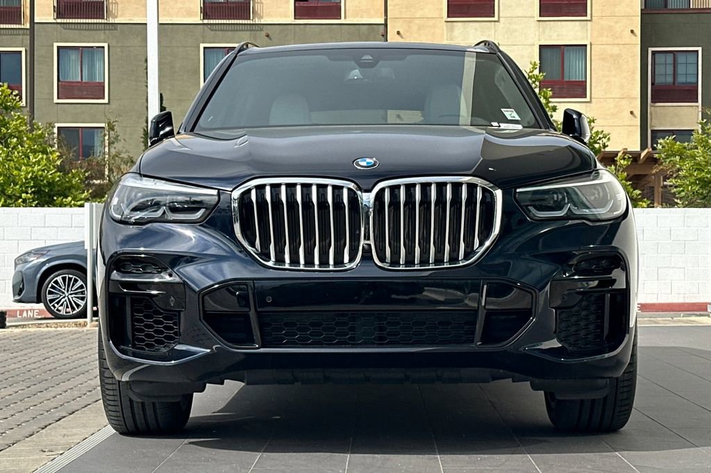 Used 2023 BMW X5 xDrive40i w/ M Sport Package AWD/4WD image 8