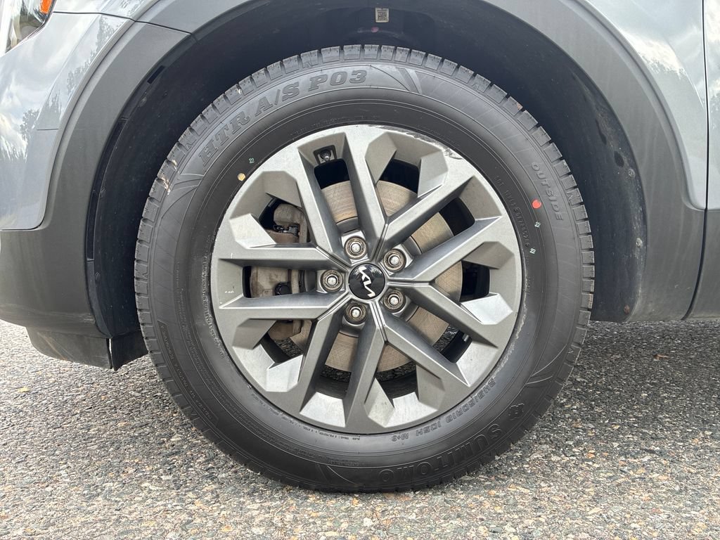 Certified 2024 Kia Telluride LX AWD/4WD image 27
