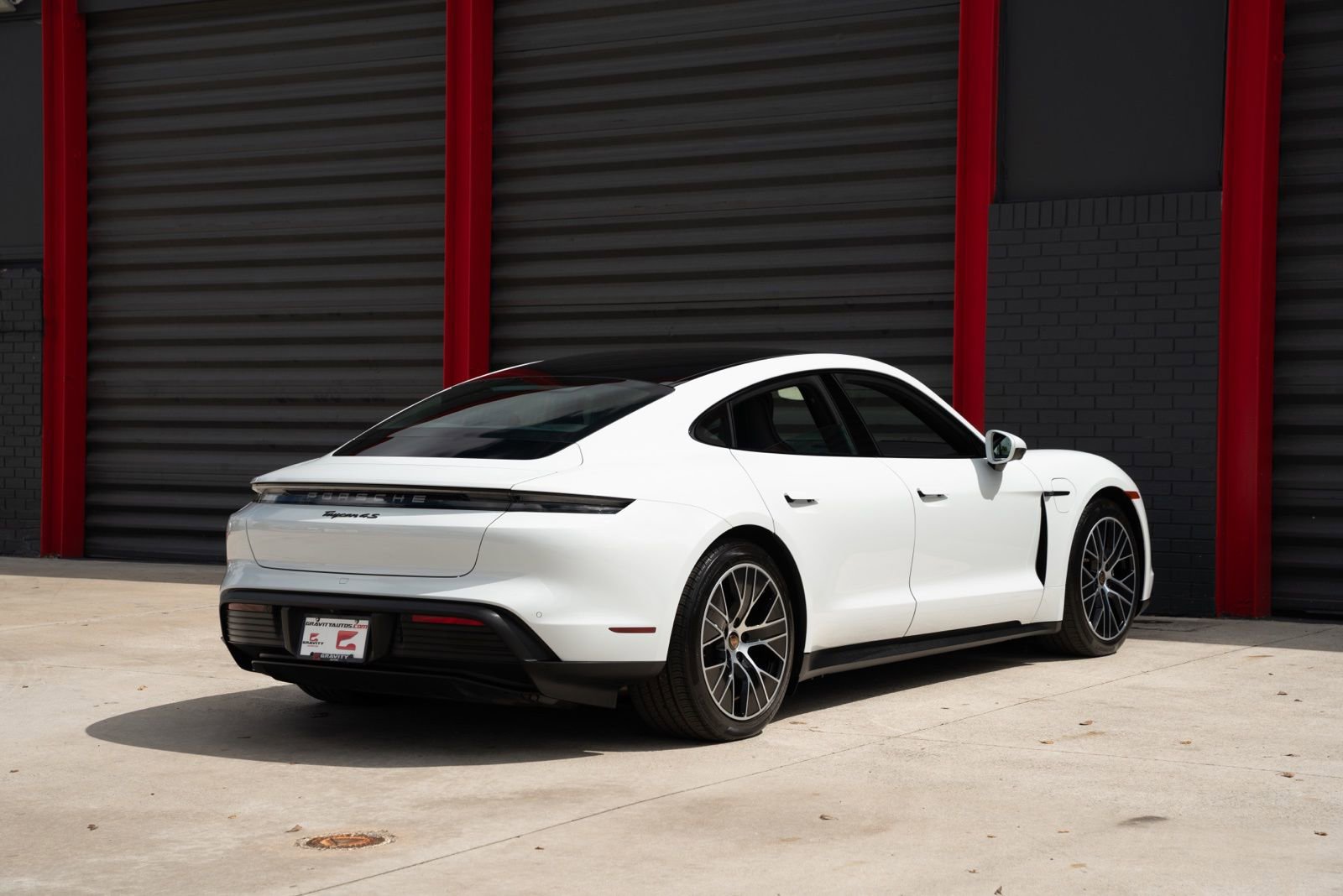 Used 2021 Porsche Taycan 4S AWD/4WD image 5