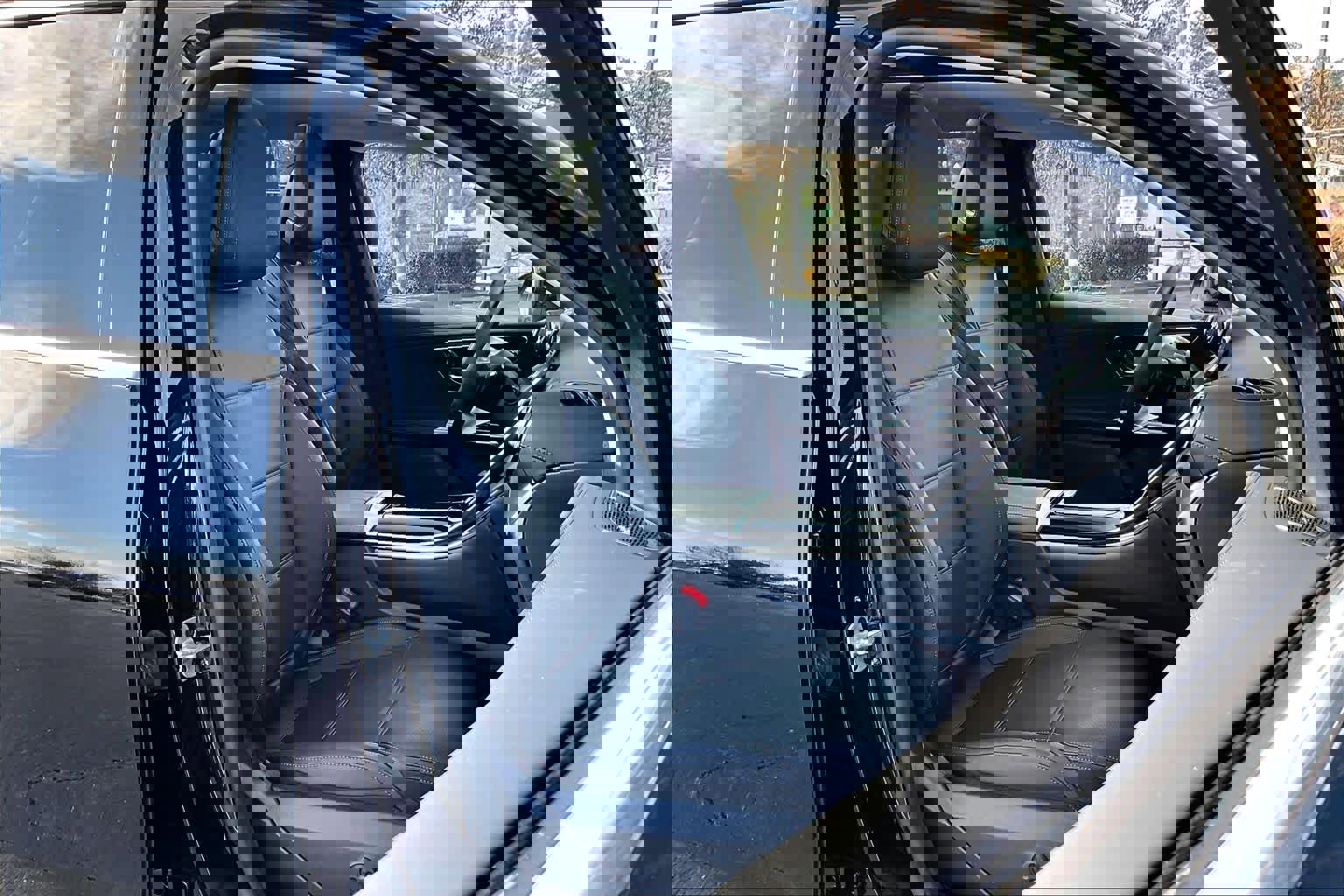 Certified 2023 Mercedes-Benz GLC 300 4MATIC image 10