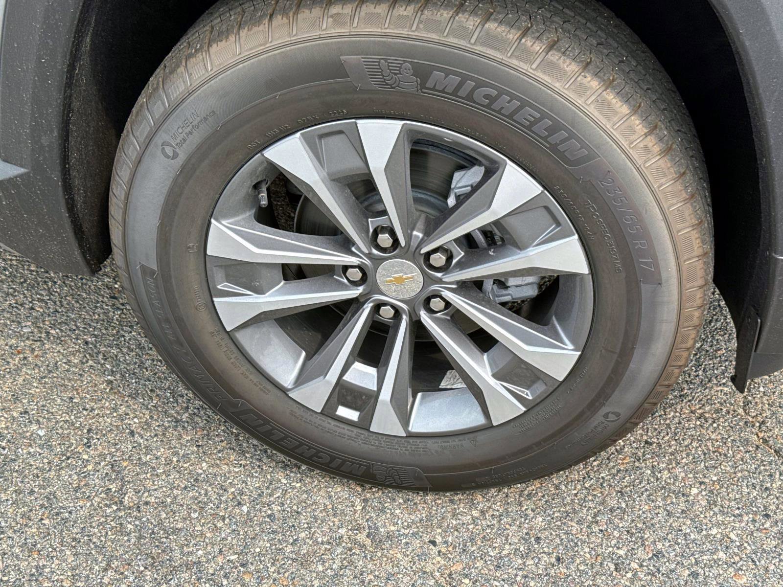 New 2026 Chevrolet Equinox LT w/ Convenience Package II image 5